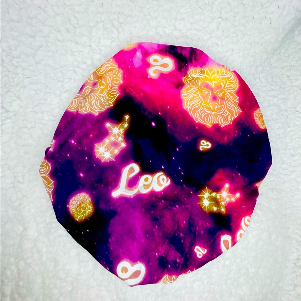 Leo Zodiac Bonnet